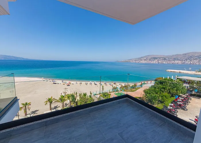 El Primero Hotel